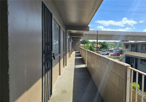 94-1041 Kahuamoku Street, Waipahu, 96797, 2 Bedrooms Bedrooms, ,1 BathroomBathrooms,Rental,For Rent,Kahuamoku,202426757